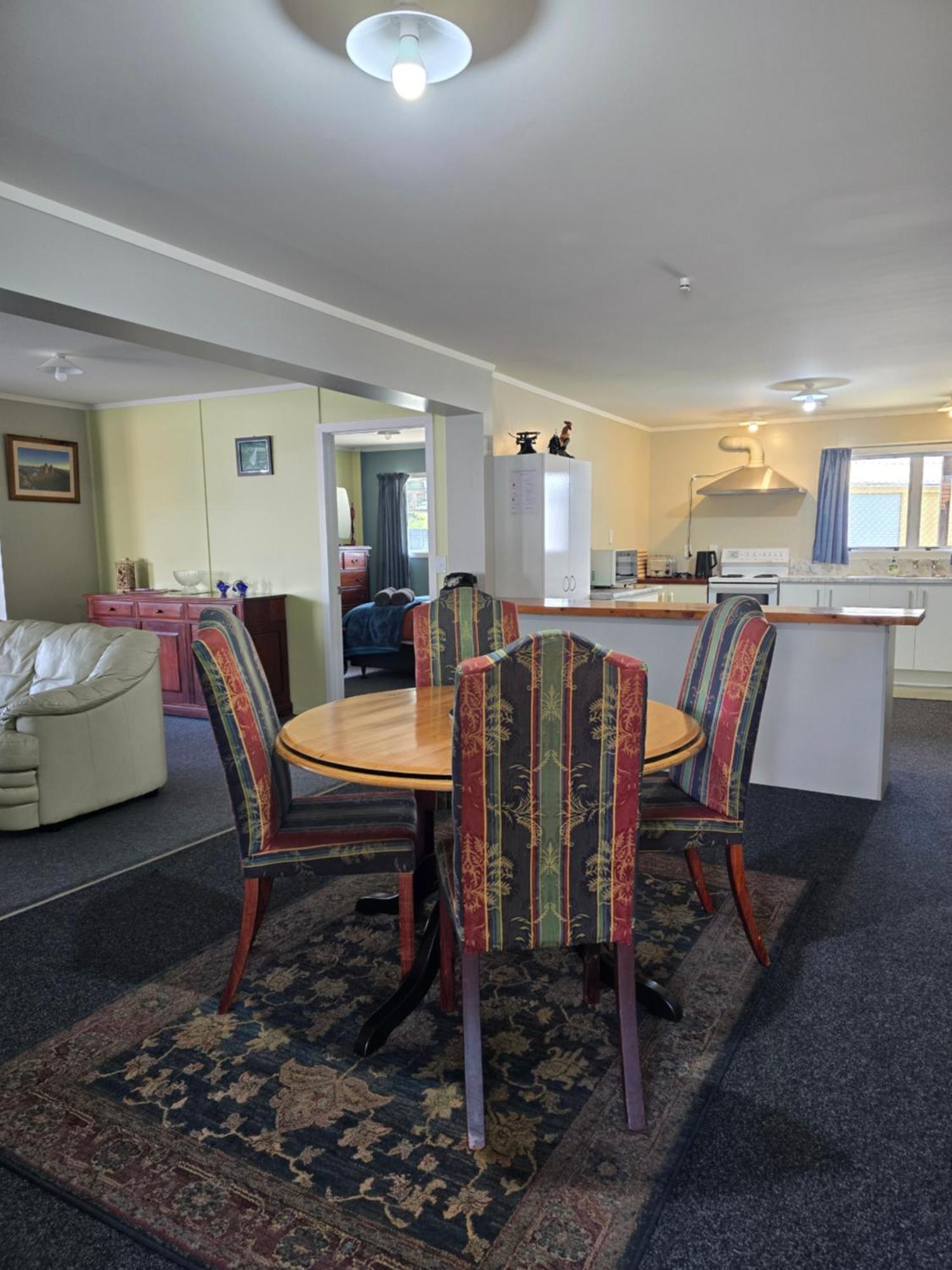 The Redbarn Villa Turangi Ngoại thất bức ảnh
