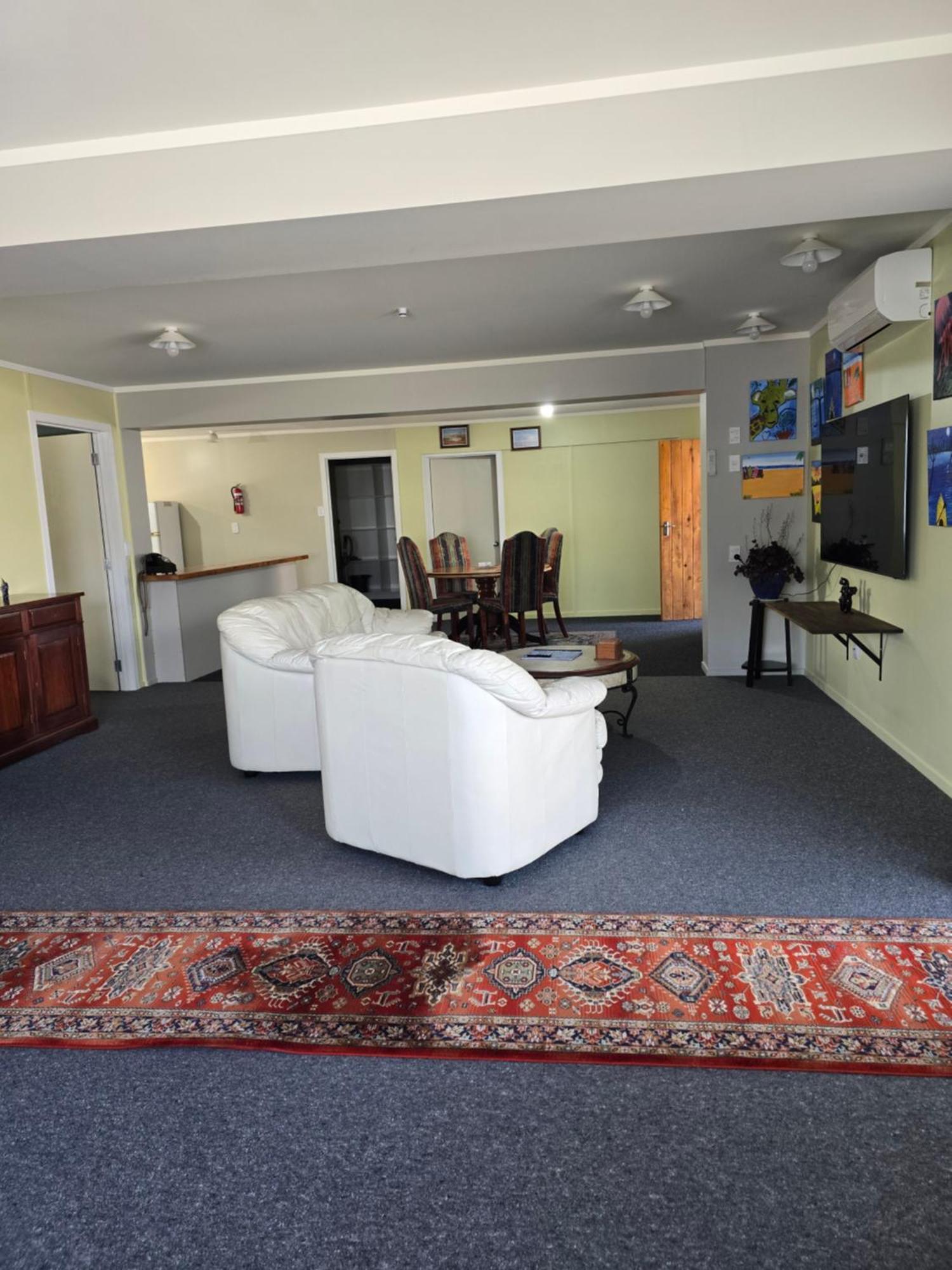 The Redbarn Villa Turangi Ngoại thất bức ảnh